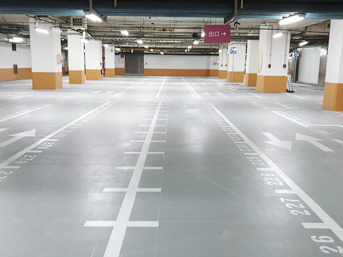 台中大魯閣新時代地下室停車場